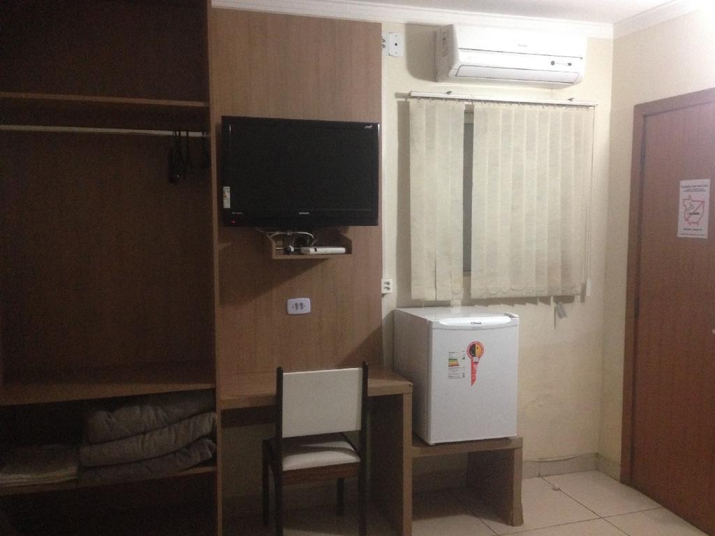 Hotel Express - Leva E Busca No Aeroporto Gratis 24 Horas Várzea Grande المظهر الخارجي الصورة