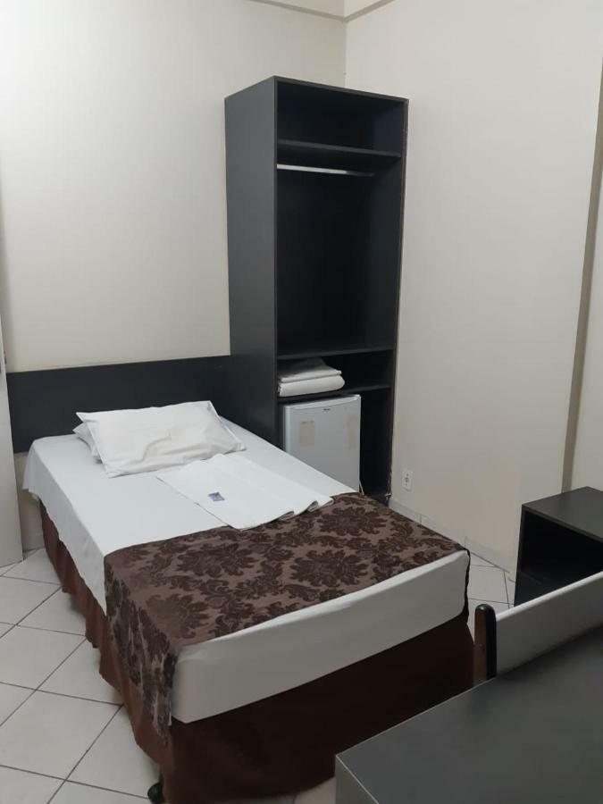 Hotel Express - Leva E Busca No Aeroporto Gratis 24 Horas Várzea Grande المظهر الخارجي الصورة